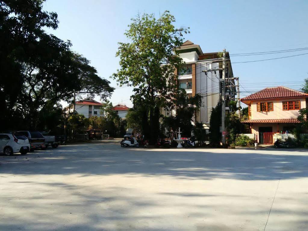 Herry Residence Chiang Mai Dış mekan fotoğraf